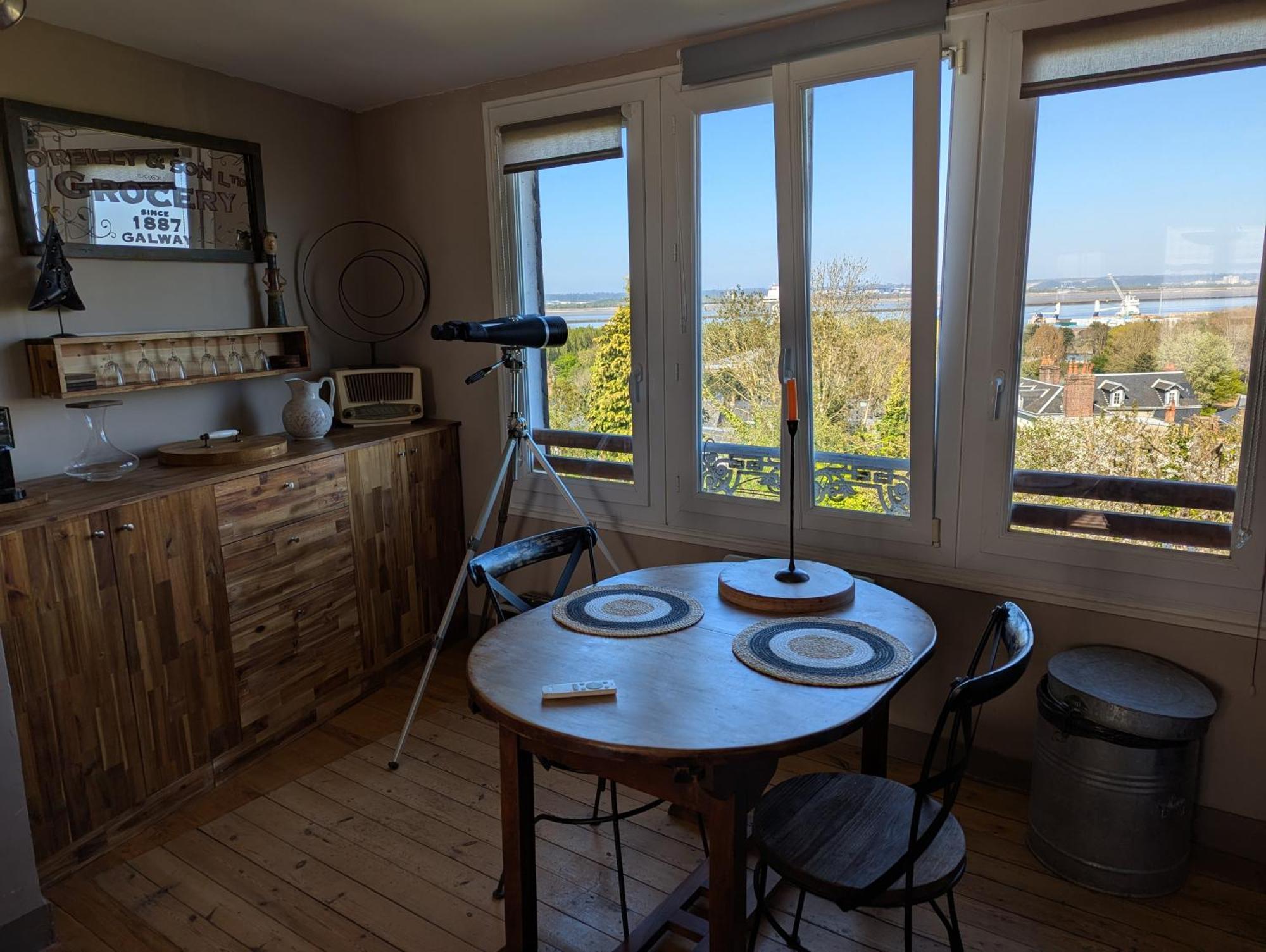 Night & Day Apartment Honfleur Luaran gambar
